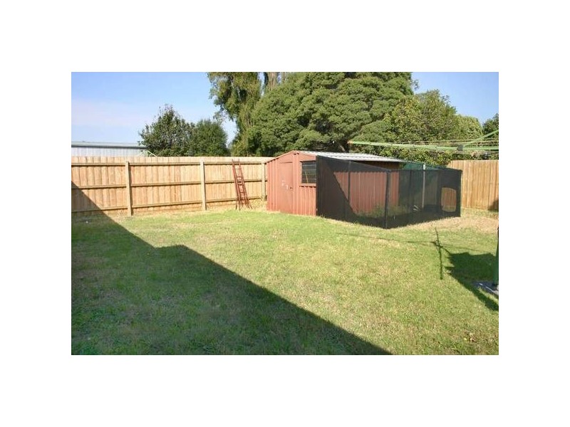 Cranbourne North VIC 3977