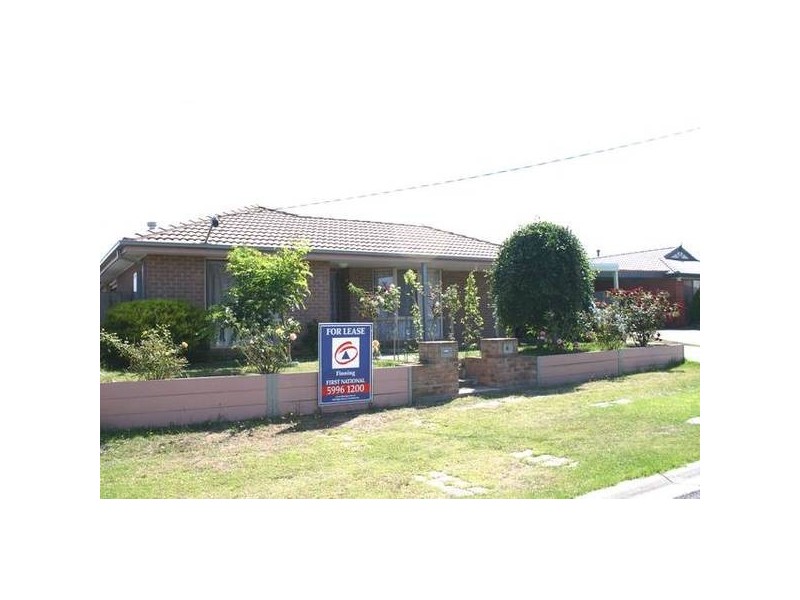 2 Dior Court, Cranbourne VIC 3977