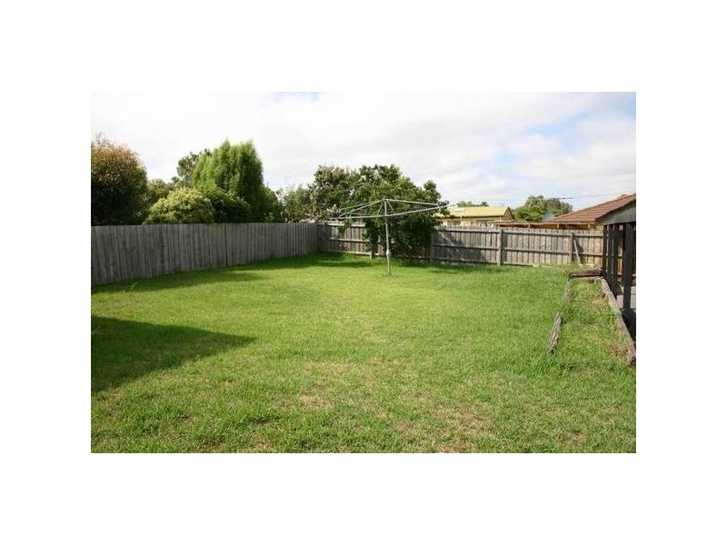 Cranbourne VIC 3977