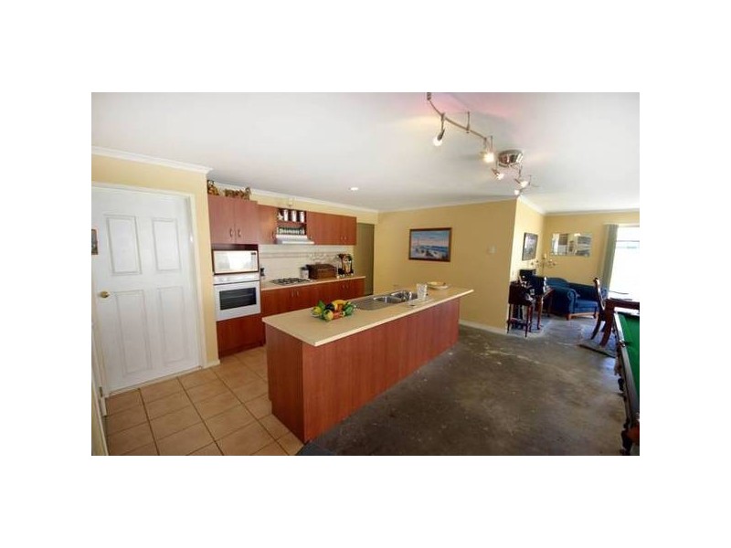 Cranbourne East VIC 3977