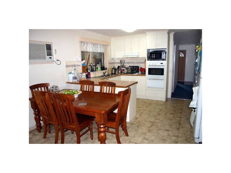 Narre Warren South VIC 3805