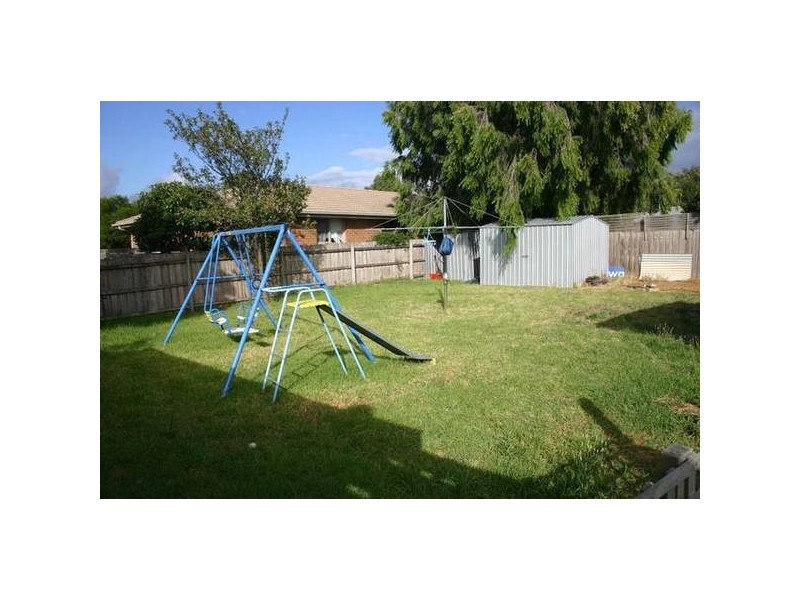 Cranbourne North VIC 3977