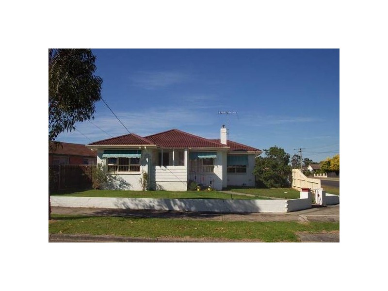 22 Lorna Street, Cranbourne VIC 3977
