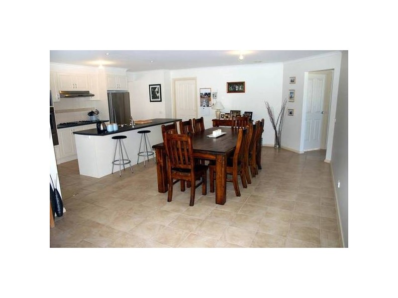 Cranbourne East VIC 3977