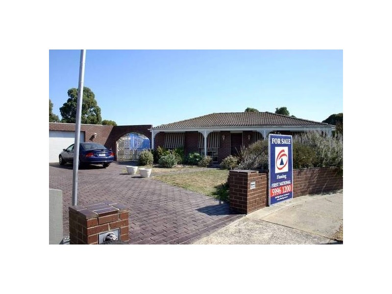 Cranbourne North VIC 3977