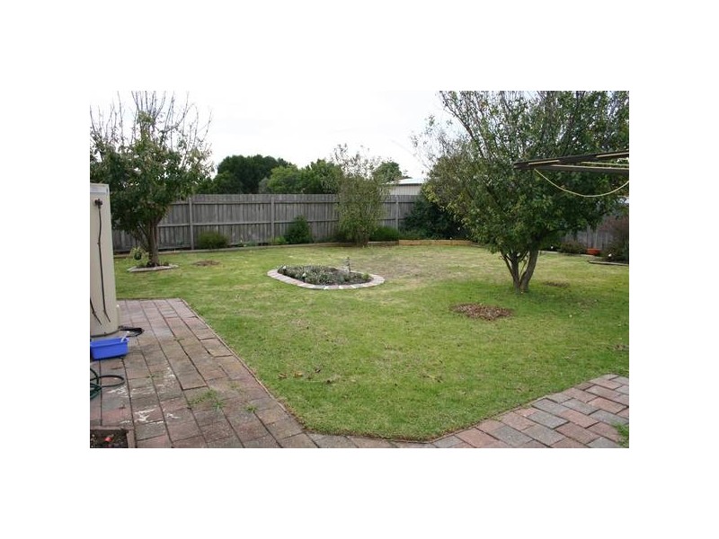 Cranbourne West VIC 3977
