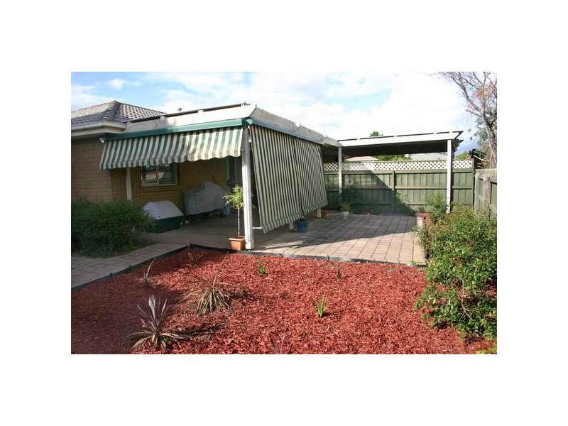 Cranbourne North VIC 3977