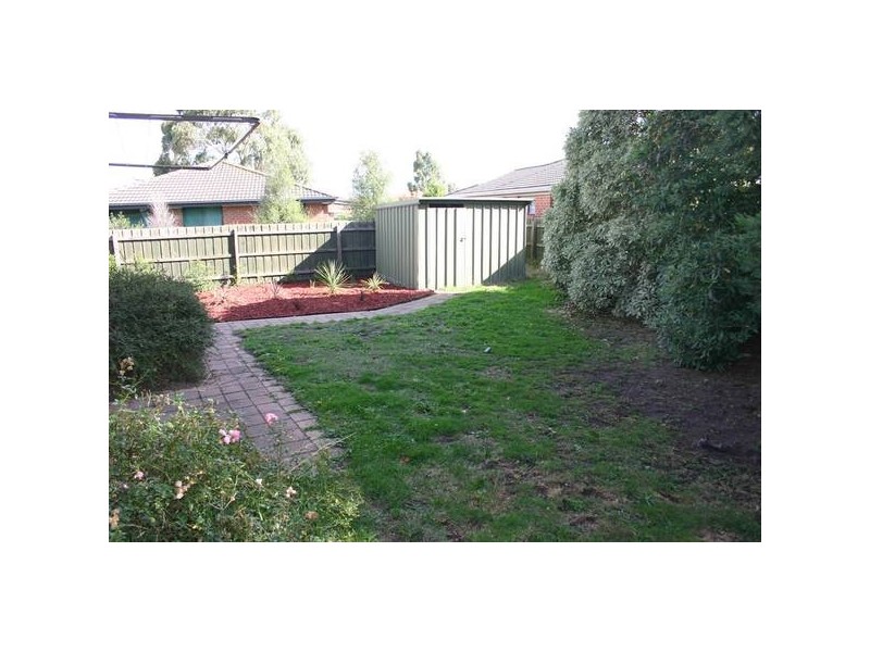 Cranbourne North VIC 3977