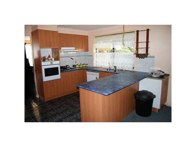 Cranbourne West VIC 3977