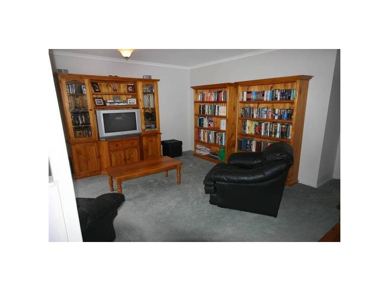 Cranbourne West VIC 3977