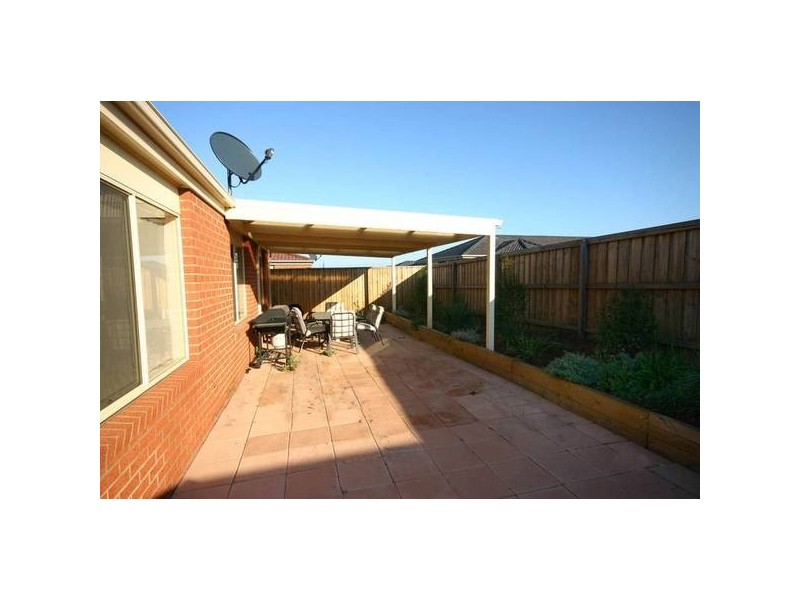 Cranbourne North VIC 3977