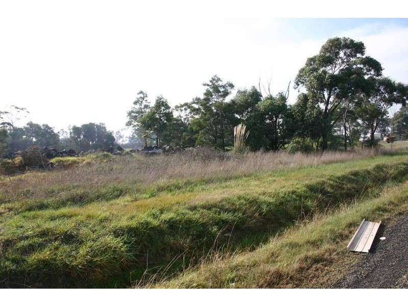 2360 South Gippsland Highway, Devon Meadows VIC 3977