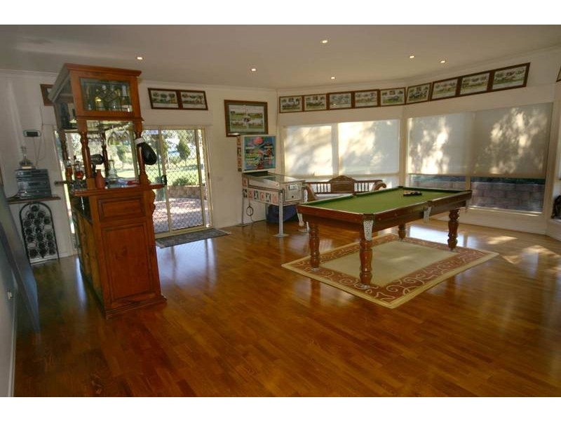 21 Walter Way, Cranbourne South VIC 3977