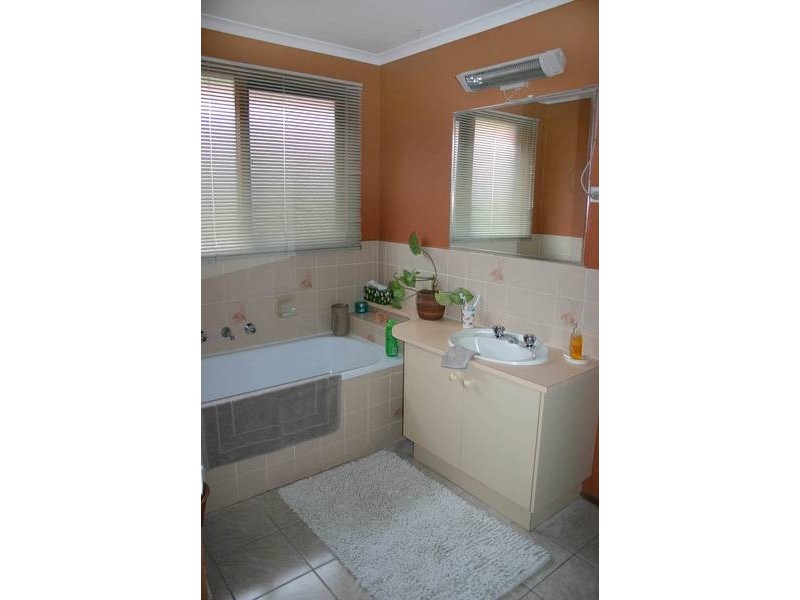 Cranbourne VIC 3977