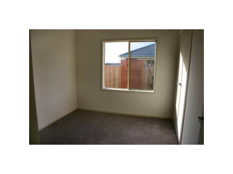 37 Breamlea Way, Cranbourne VIC 3977