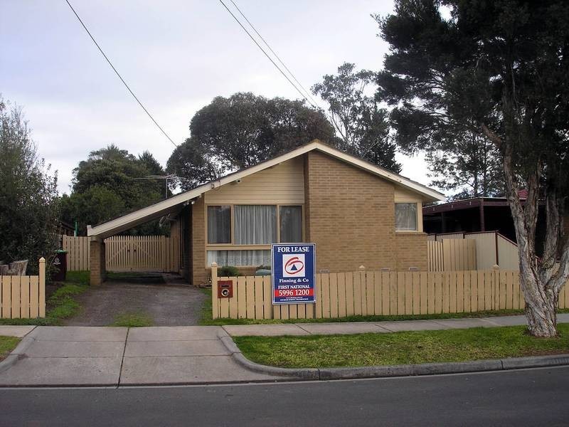 7 Arnold Street, Cranbourne VIC 3977