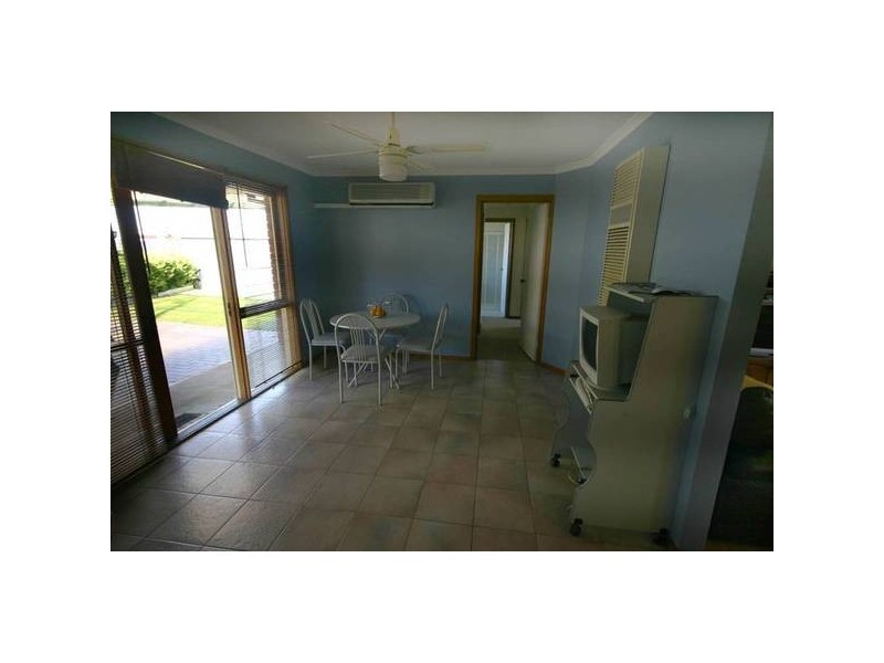 Cranbourne North VIC 3977