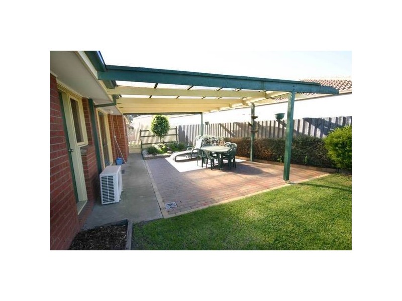 Cranbourne North VIC 3977