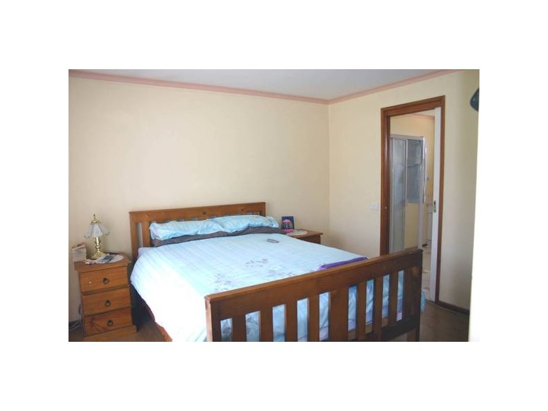 Cranbourne West VIC 3977