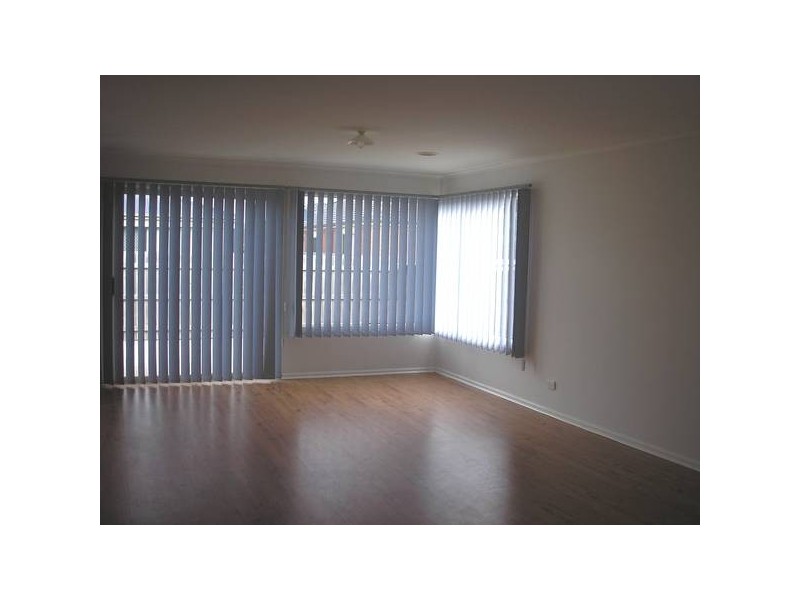 9 Parnell Court, Cranbourne VIC 3977