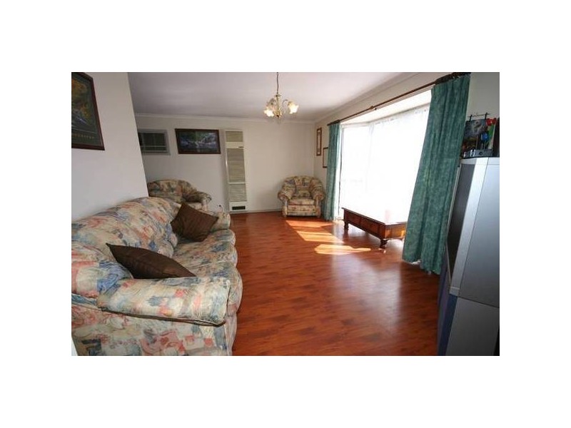 Cranbourne North VIC 3977