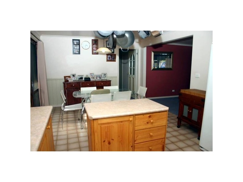 Cranbourne VIC 3977
