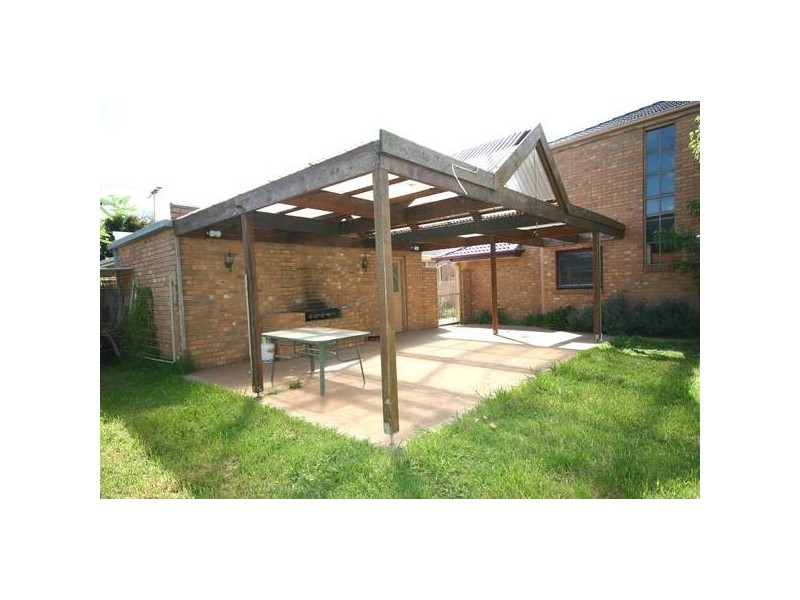 Cranbourne North VIC 3977