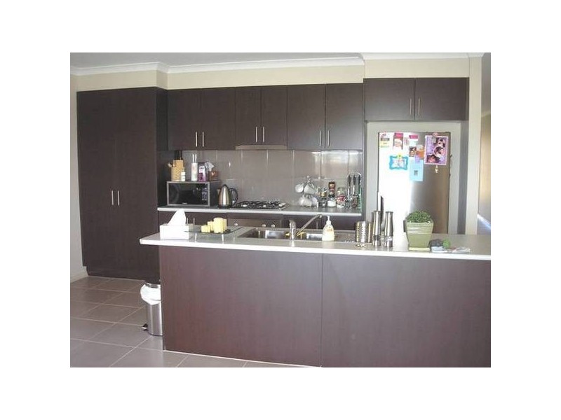 3 Matilda Court, Lynbrook VIC 3975