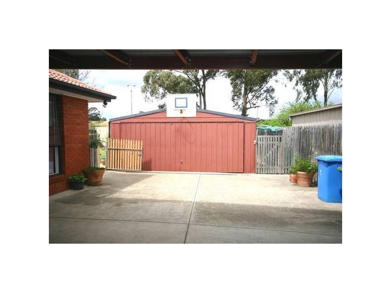 Cranbourne VIC 3977