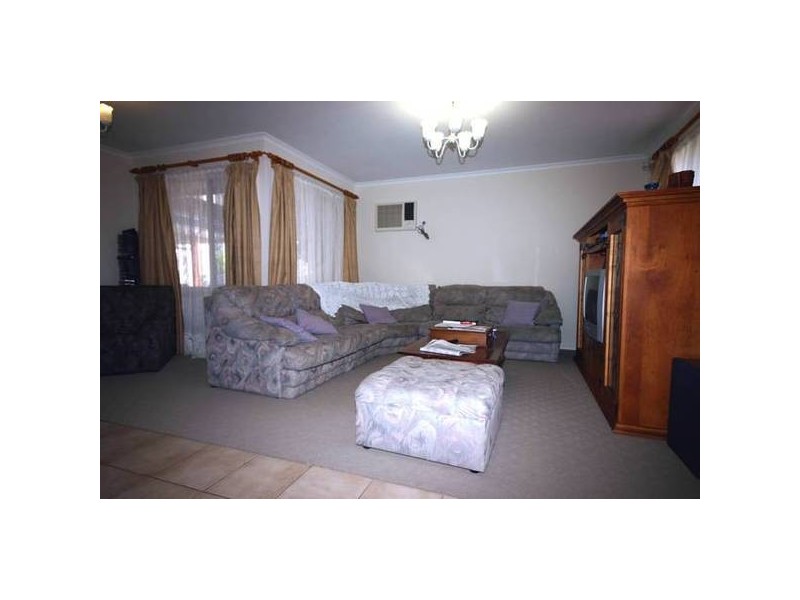 Cranbourne West VIC 3977