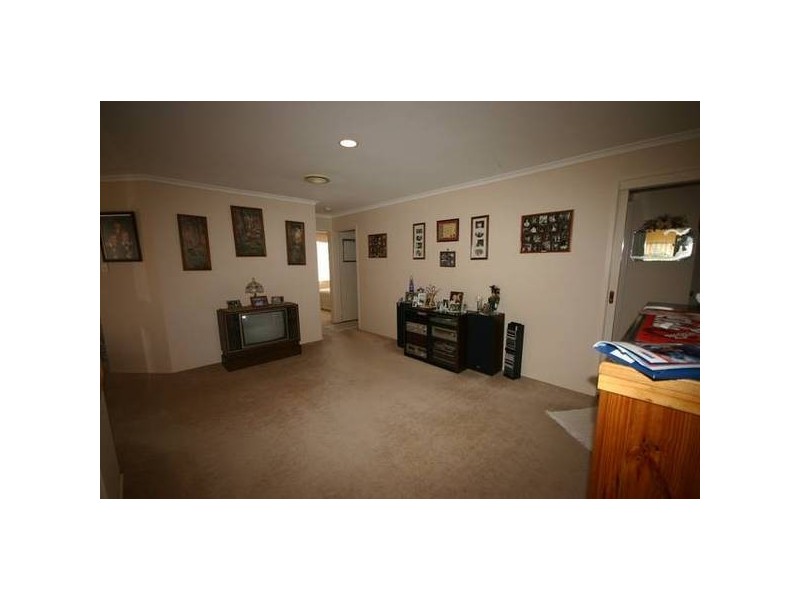 Cranbourne West VIC 3977