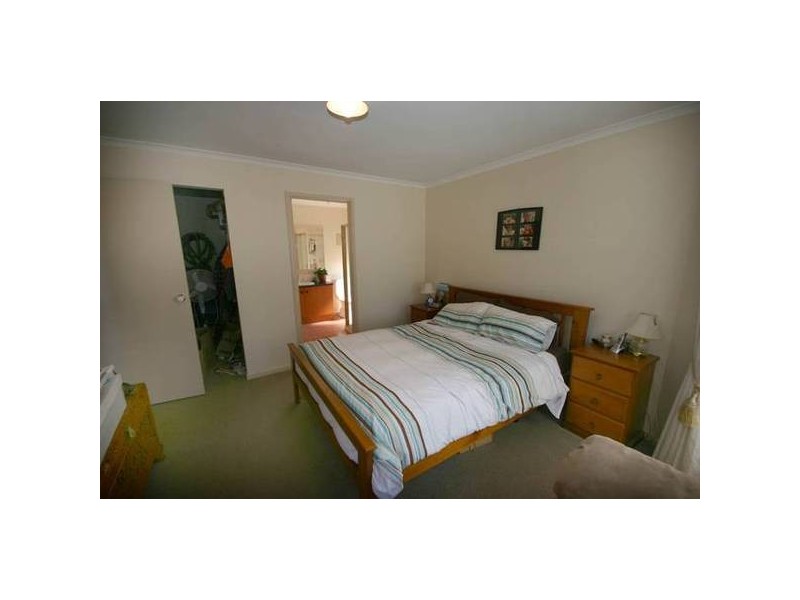 Cranbourne East VIC 3977