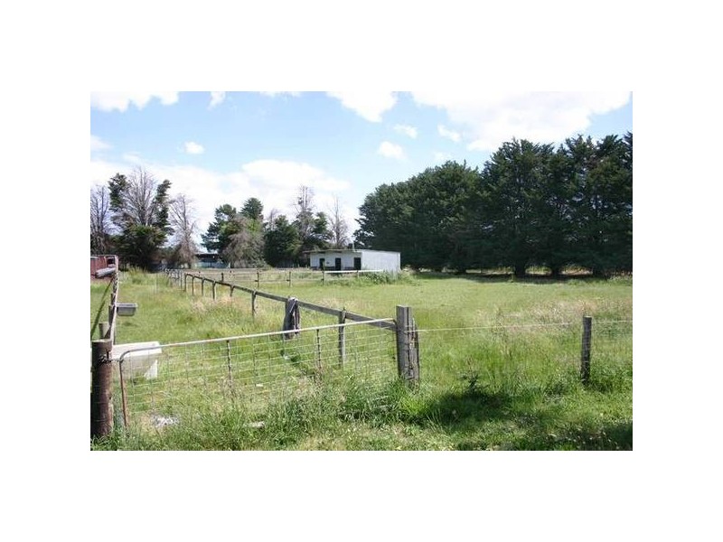 Cranbourne South VIC 3977