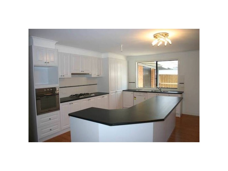 Cranbourne North VIC 3977