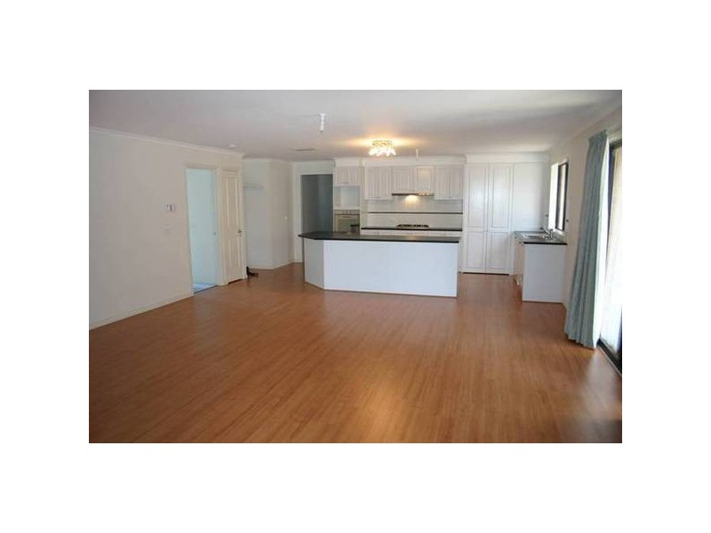 Cranbourne North VIC 3977