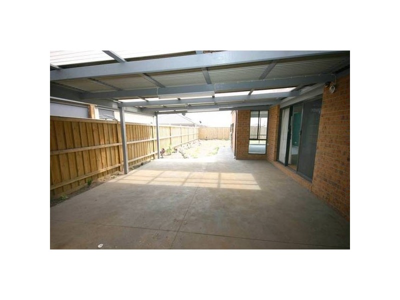 Cranbourne North VIC 3977