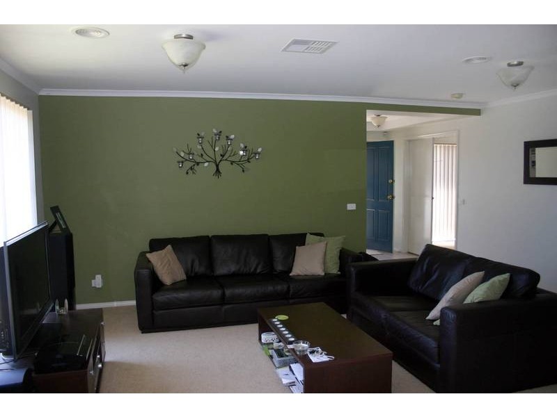 Cranbourne West VIC 3977