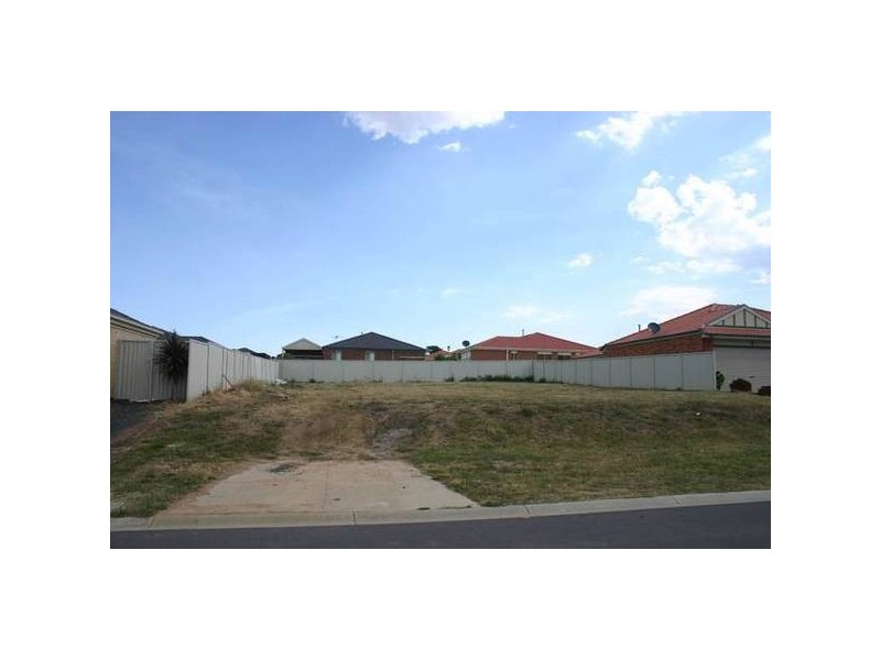 Cranbourne East VIC 3977