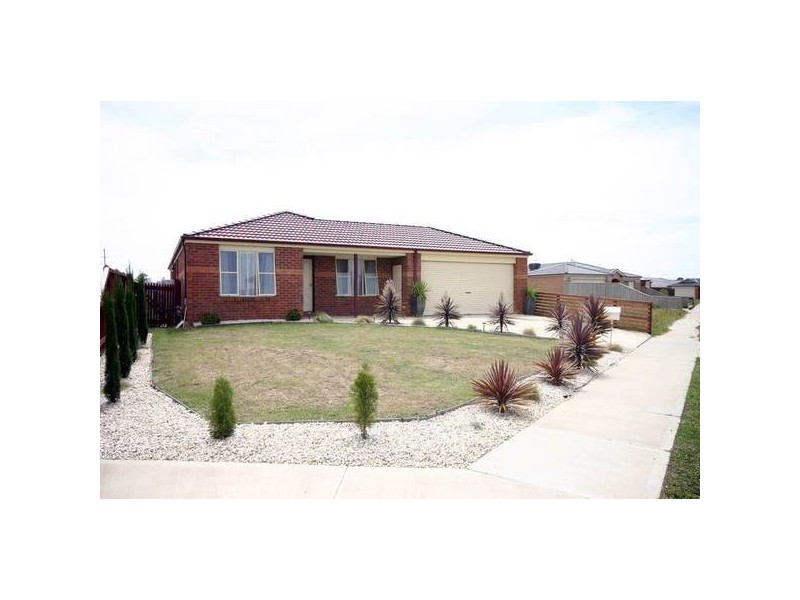 Cranbourne North VIC 3977