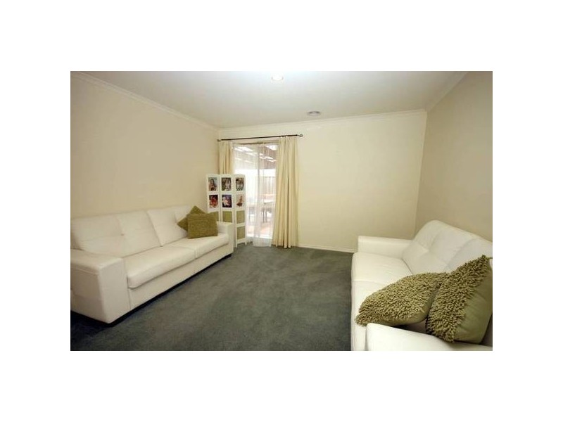 Cranbourne North VIC 3977