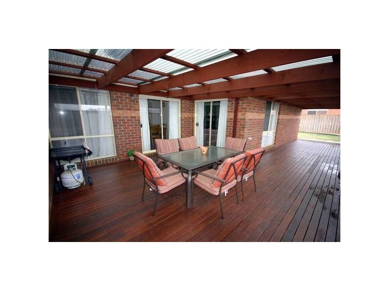 Cranbourne North VIC 3977