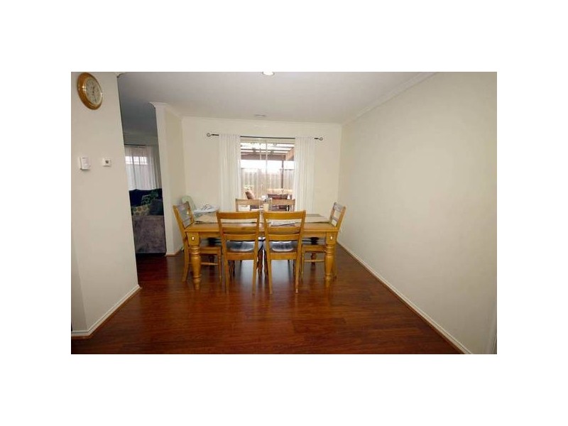 Cranbourne North VIC 3977