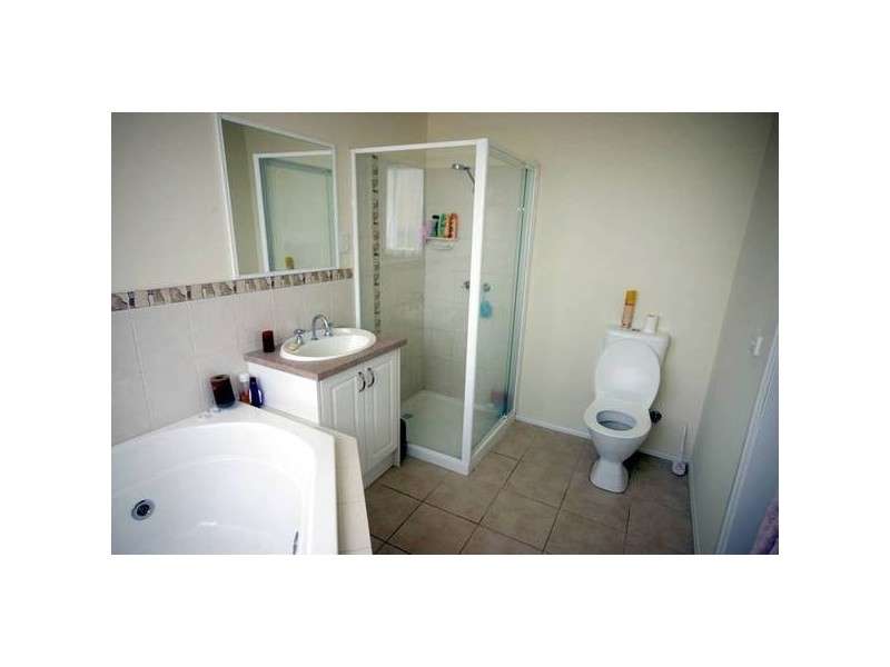 Cranbourne North VIC 3977