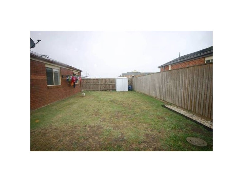 Cranbourne North VIC 3977