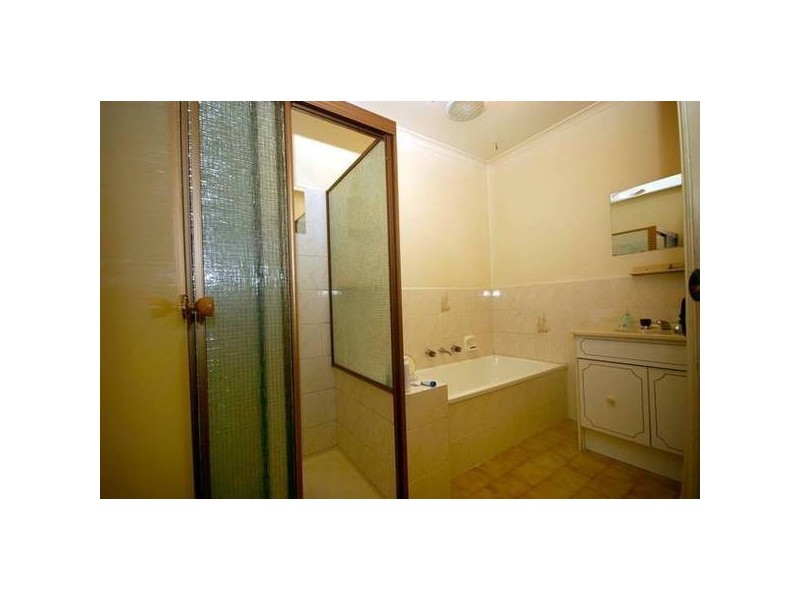 Cranbourne VIC 3977