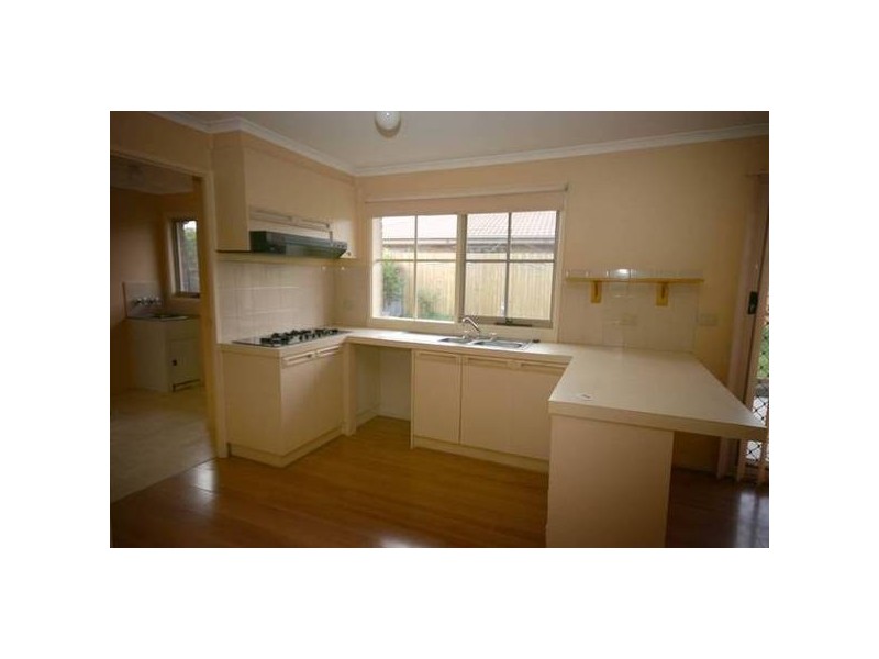 19 Hoysted Avenue, Cranbourne North VIC 3977
