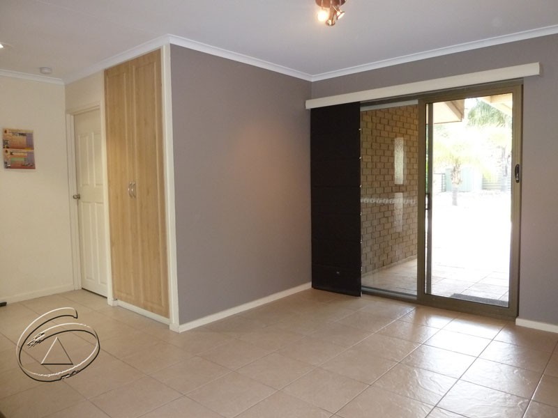 5 THE FAIRWAY, Desert Springs NT 0870