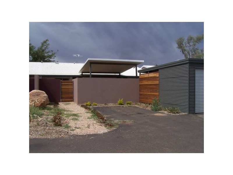 24/11 Jennerae Drive, Alice Springs NT 0870