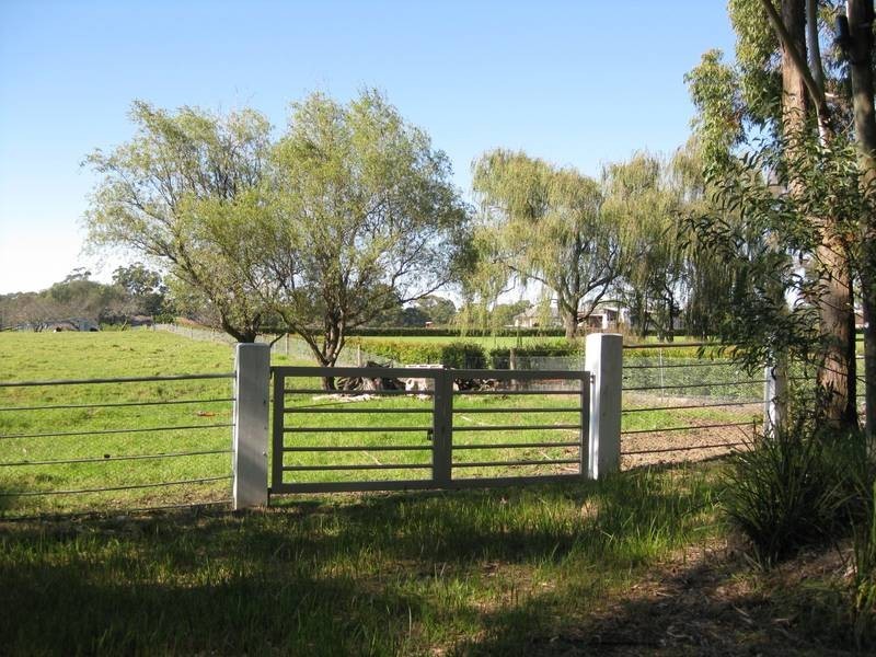 5 Taylors Road, Dural NSW 2158