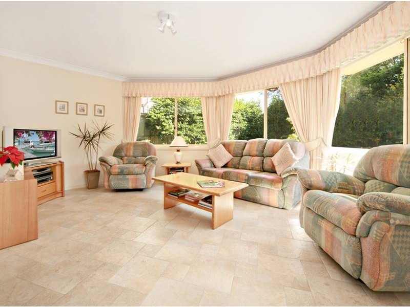 25 Woodburn Place, Glenhaven NSW 2156